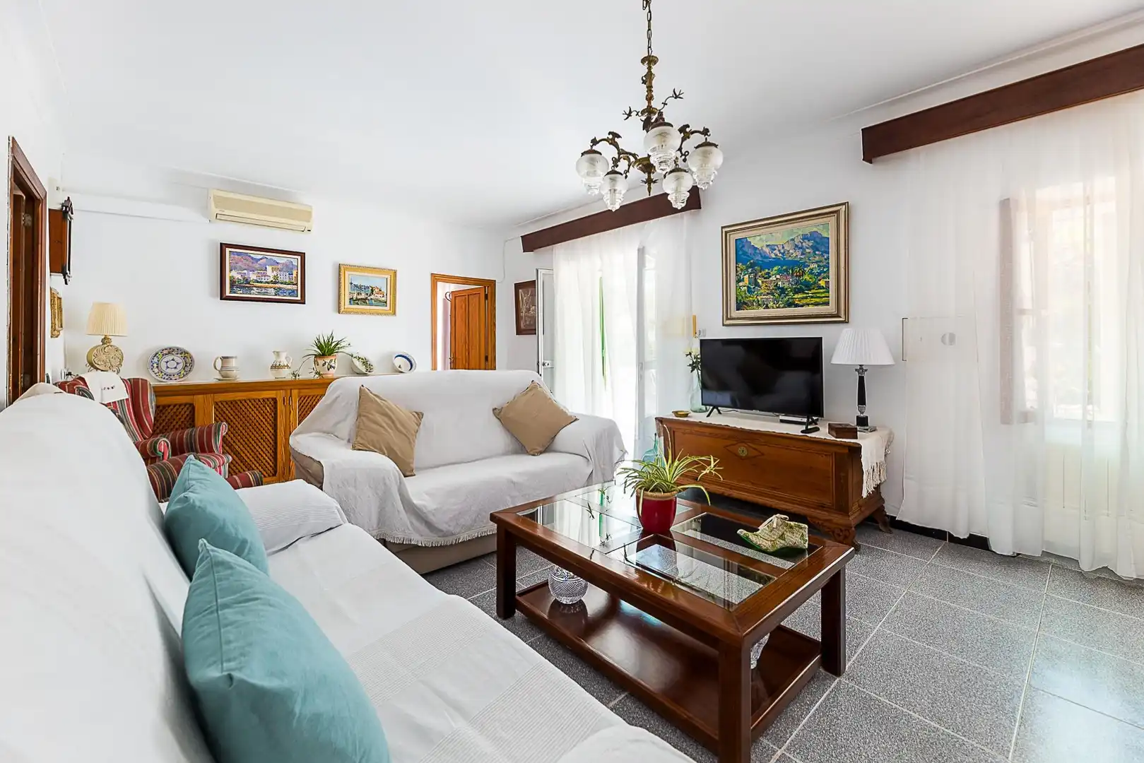 Sala de estar de Casa o chalet en venta en  Palma de Mallorca con Aire acondicionado, Jardín privado y Terraza