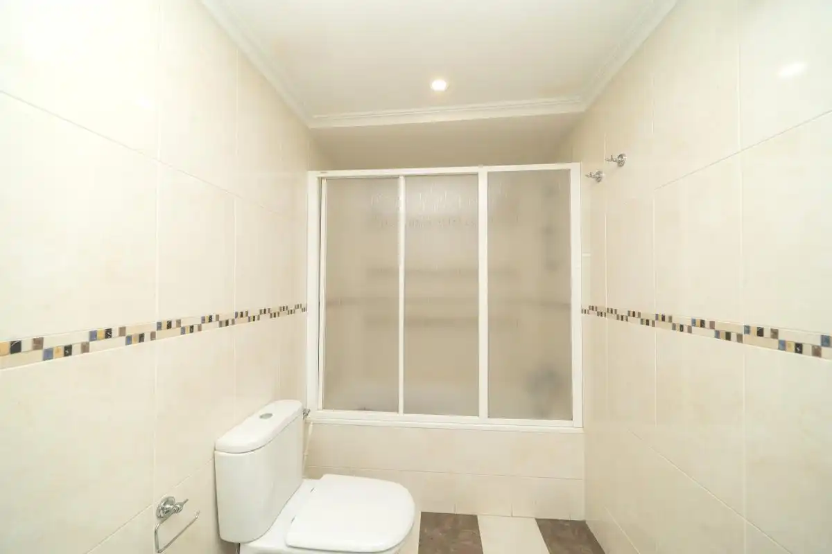 Baño de Piso de alquiler en Dénia con Calefacción