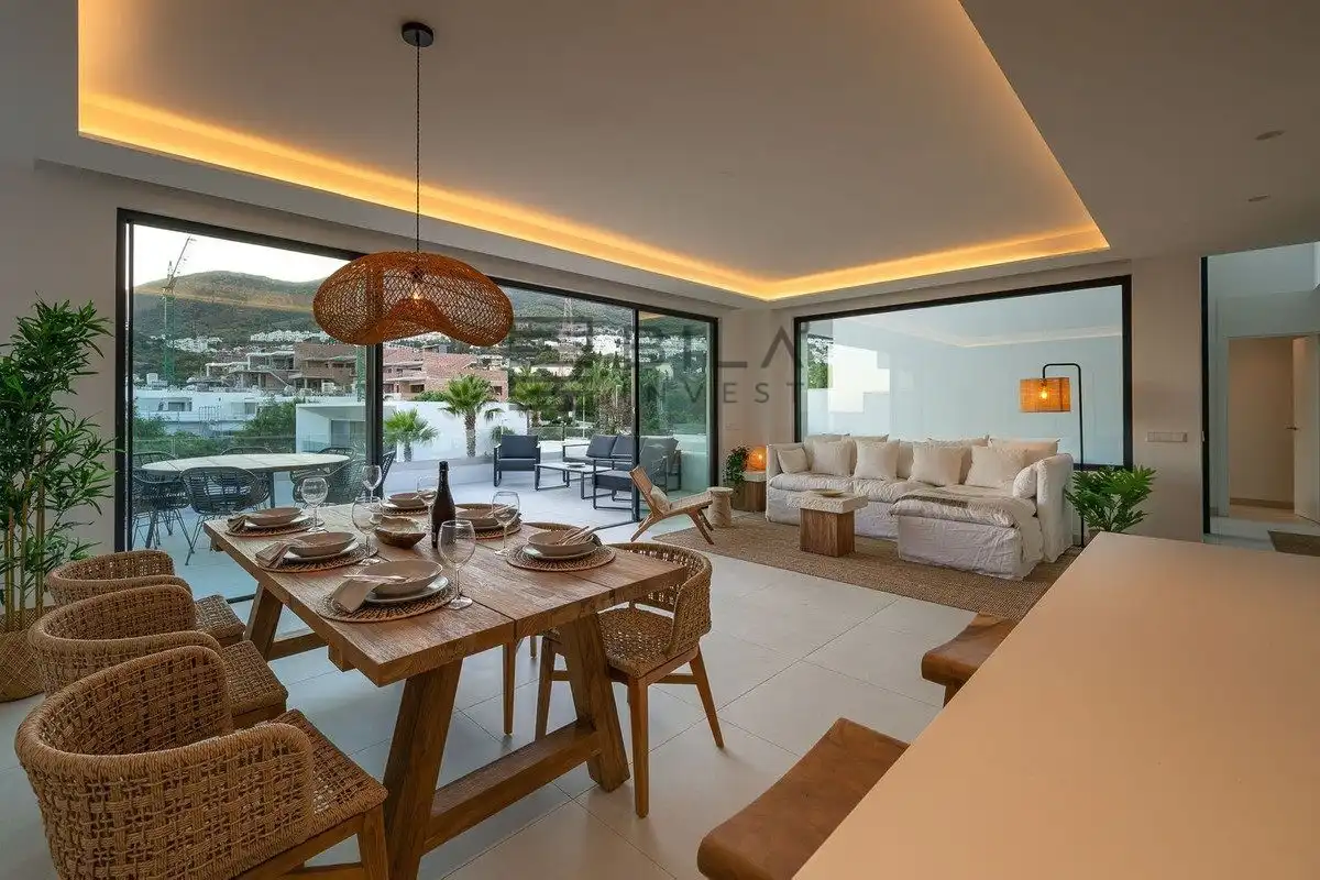 Chalet con piscina en venta en Big Blue, imagen 24