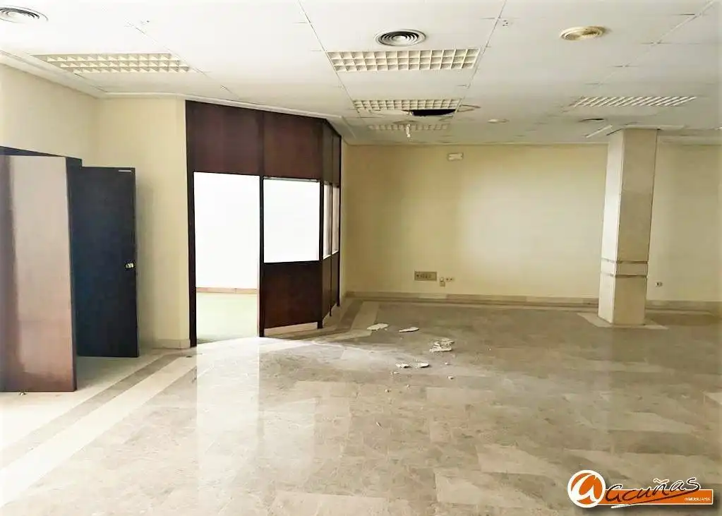 Local comercial en alquiler en Calle Infante Don Fernando, imagen 17