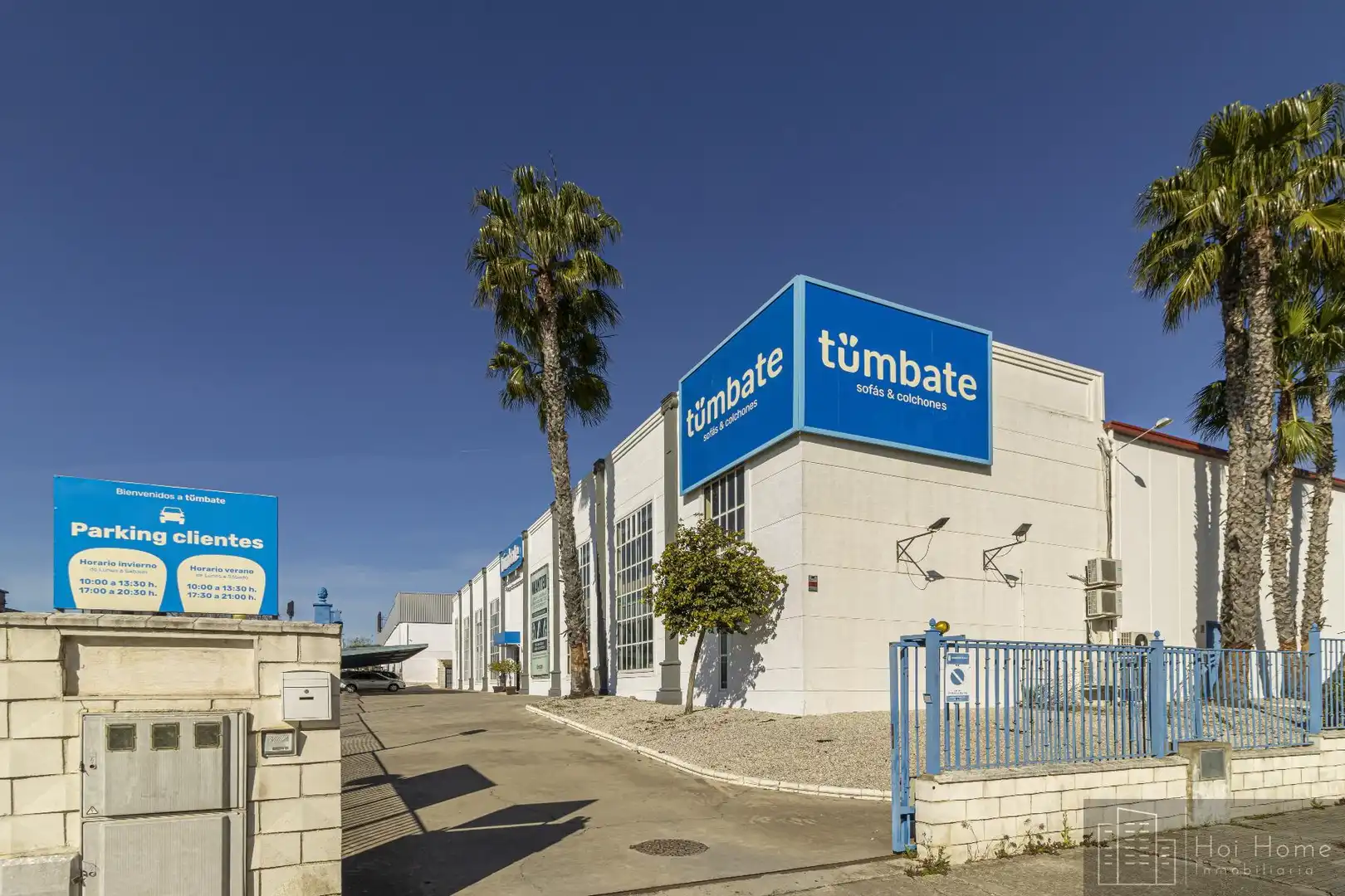 Exterior view of Industrial buildings for sale in Jerez de la Frontera