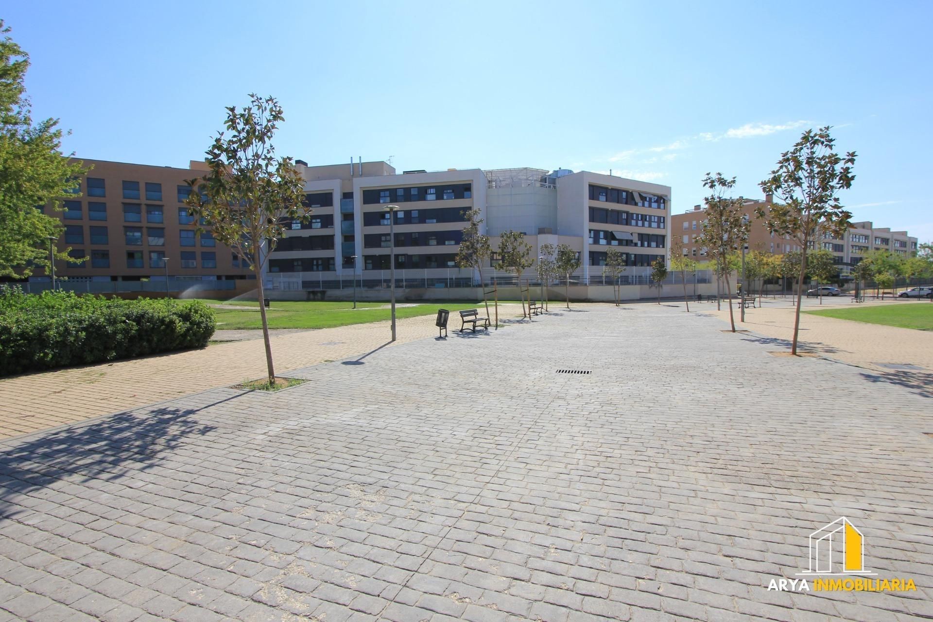 Exterior view of Flat for sale in Torrejón de Ardoz  with Heating, Storage room and Balcony