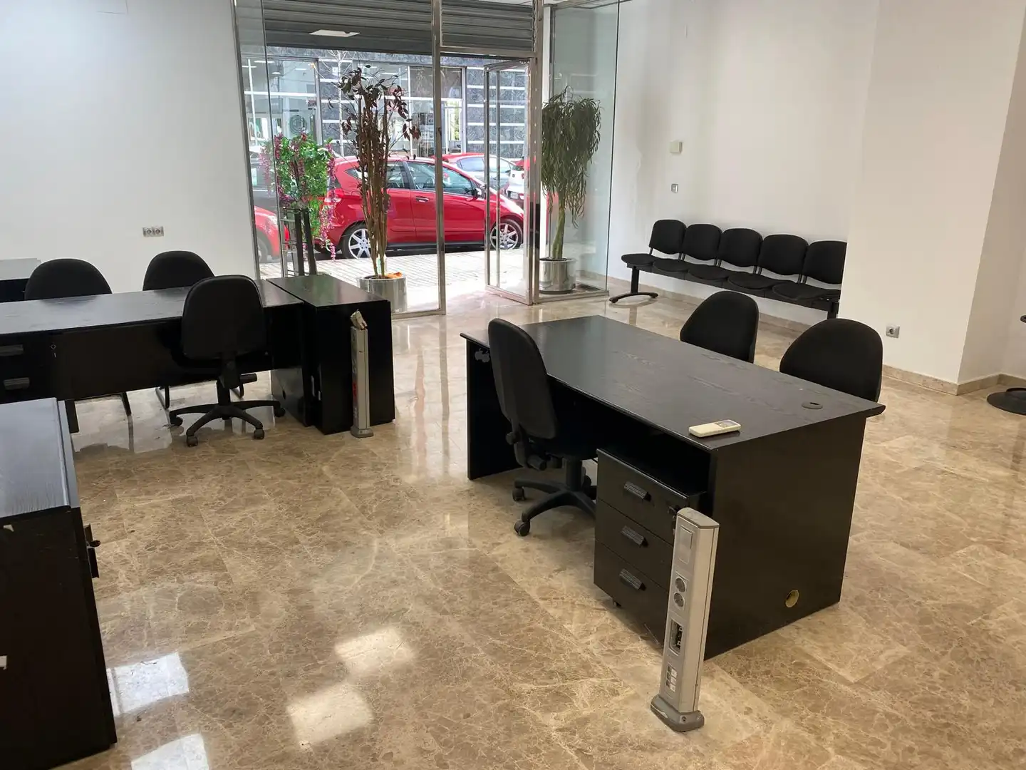Local de alquiler en Elche / Elx con Aire acondicionado y Amueblado