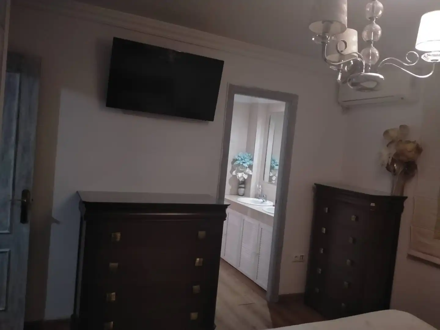 Bedroom of Houses for sale in Jerez de la Frontera  with Air Conditioner, Private garden and Swimming Pool