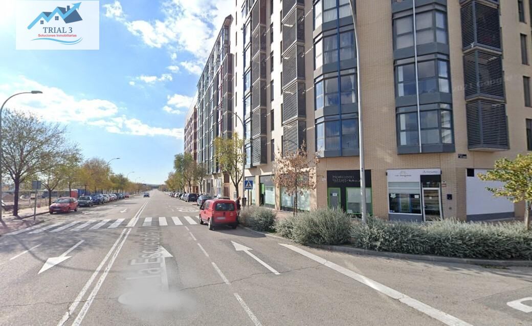 Exterior view of Flat for sale in  Madrid Capital  with Private garden