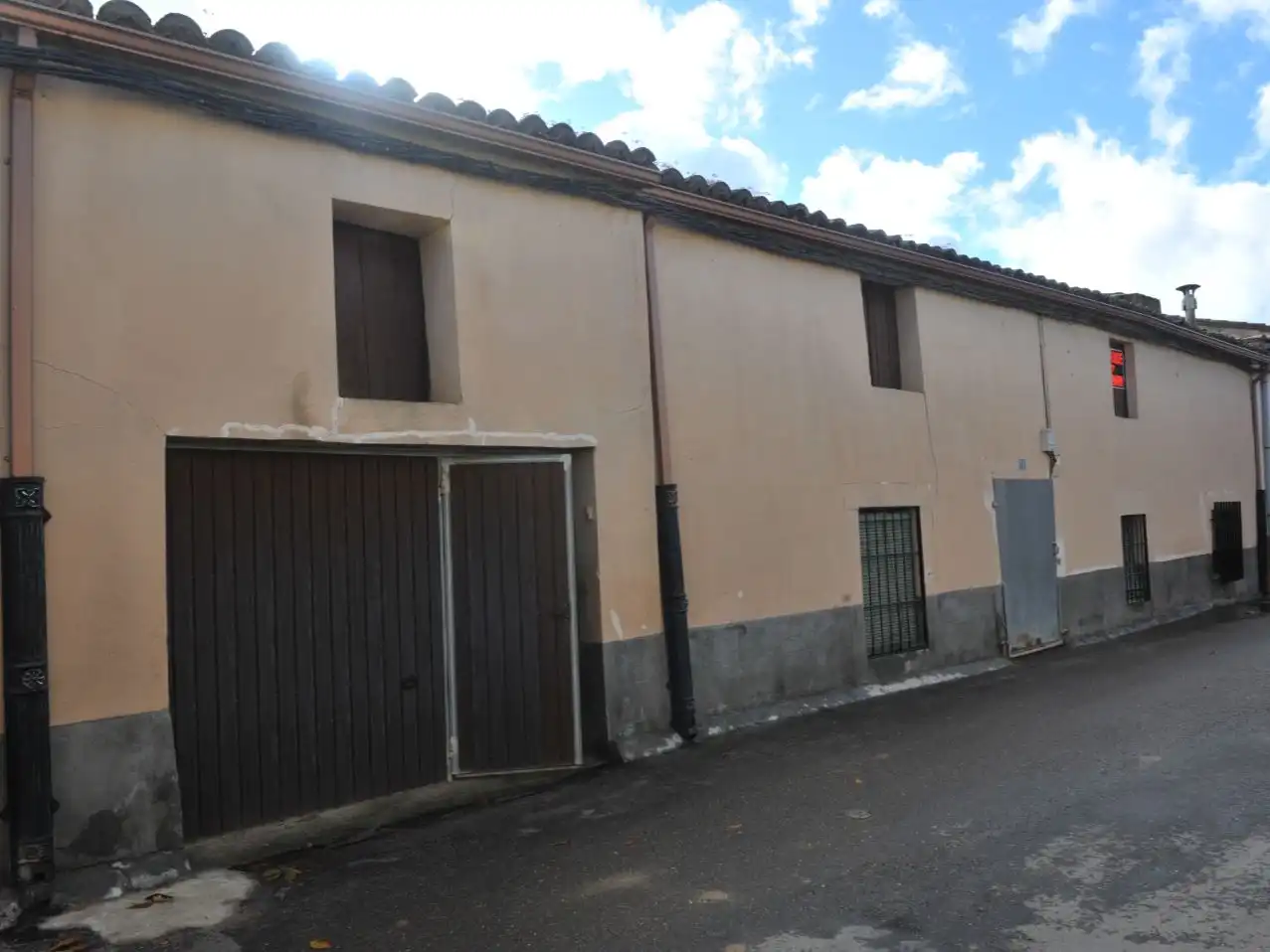 Casa rústica amb jardí en venda a Calle Villar 8, imagen 2