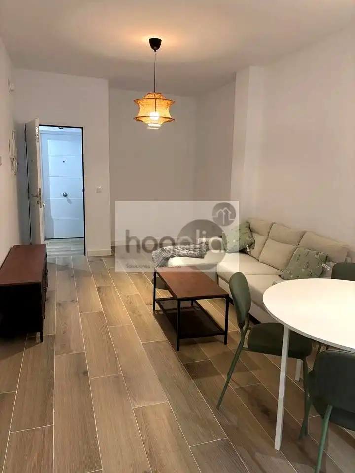 Ground floor for rent in Sevilla, Sevilla