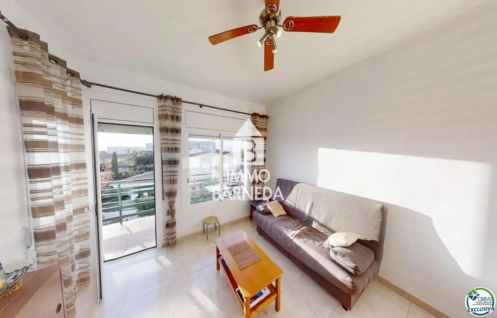 Exterior view of Flat for sale in Roses  with Heating, Terrace and Swimming Pool