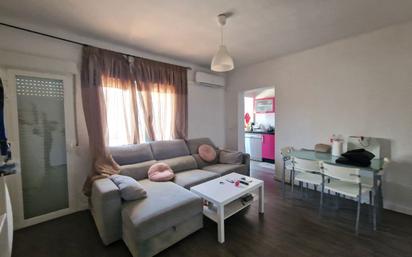 Living room of Flat for sale in Plasencia  with Air Conditioner, Terrace and Balcony