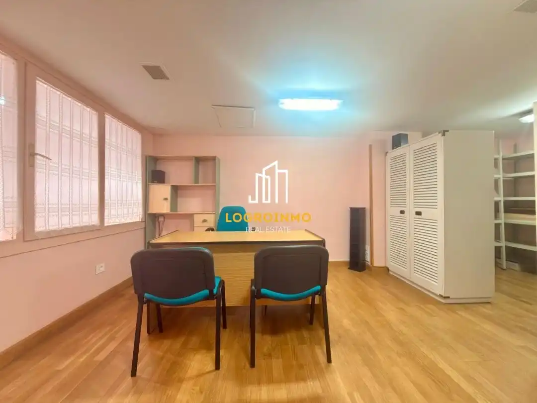 Commercial properties for sale in  Logroño  with Furnished