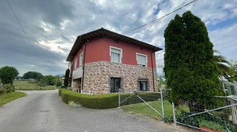 Foto 3 de Casa o xalet en venda a Lugar Cuadroveña, 46, Parres, Asturias