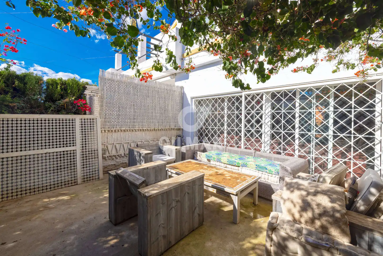 Terrassa de Casa adosada en venda en Estepona amb Calefacció i Jardí privat