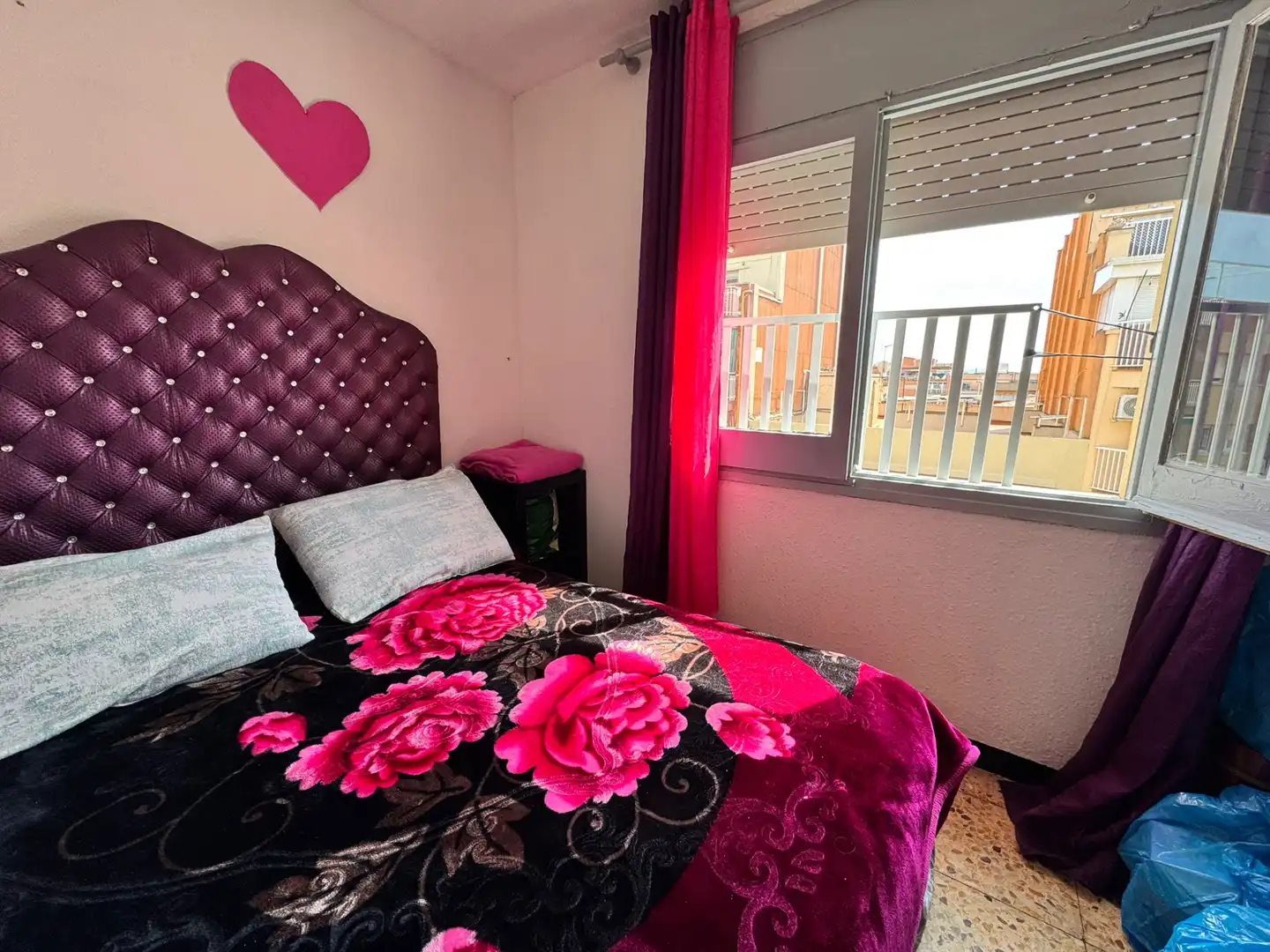 Habitación de Piso en venta en Barberà del Vallès con Horno y Balcón