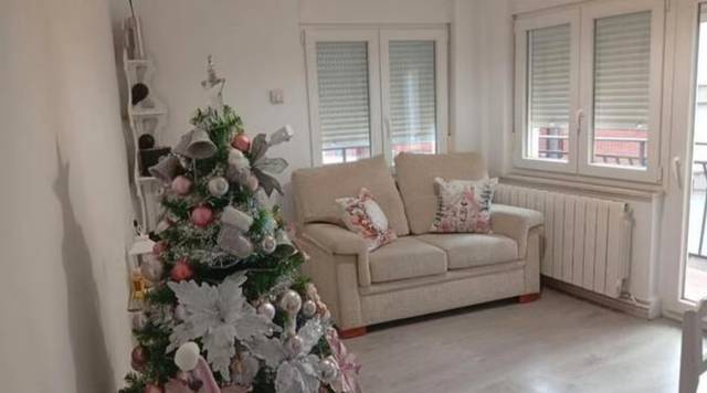 Piso en Alquiler en Avenida de los Maristas, 14M en San Bernardo