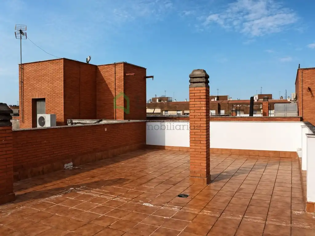 Terrace of Attic for rent in Badajoz  with Air Conditioner