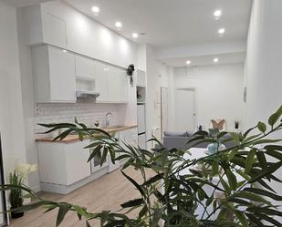 Cuina de Pis en venda en  Madrid Capital amb Aire condicionat, Calefacció i Moblat