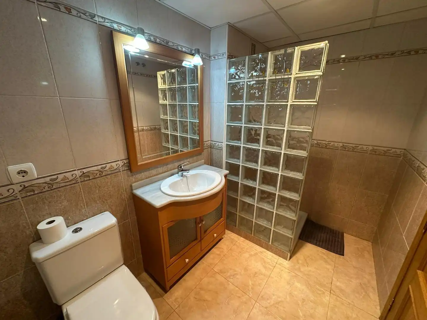 Baño de Ático de alquiler en Molina de Segura con Amueblado y Balcón