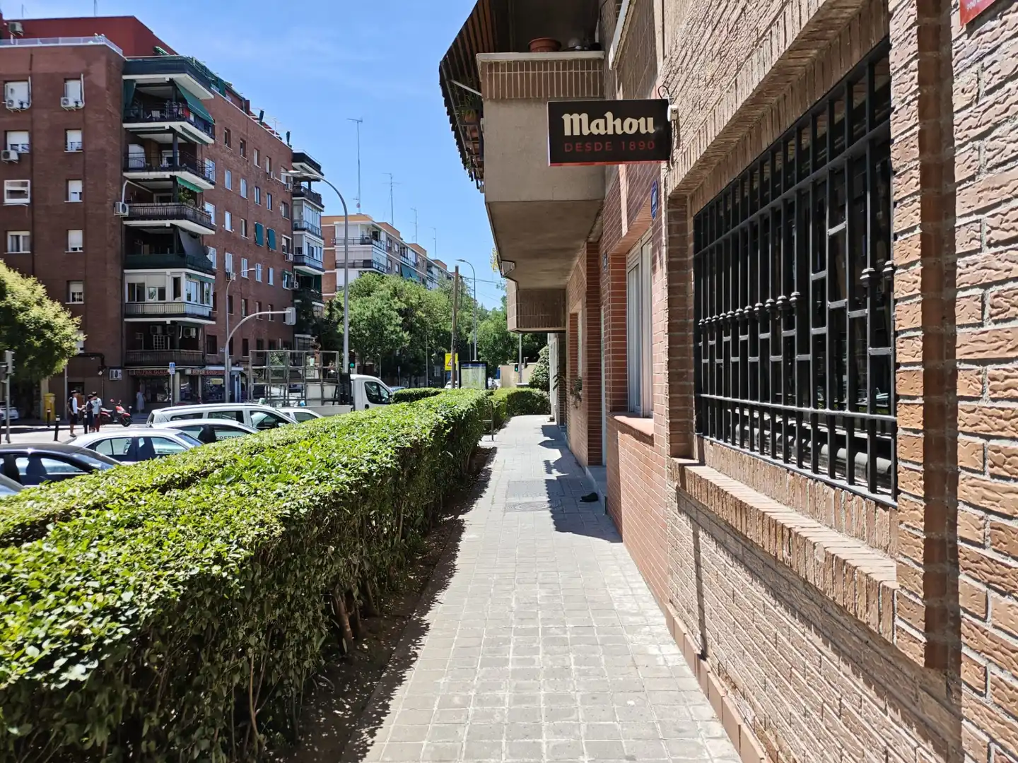 Vista exterior de Local en venta en Madrid con Aire acondicionado, Calefacción y Amueblado