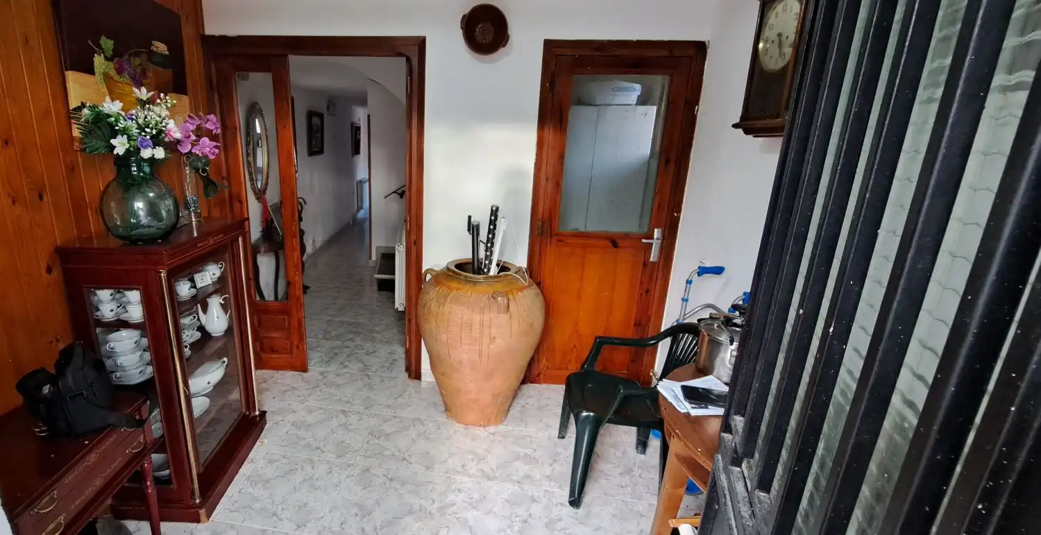 Casa o chalet en venta en Pertusa con Calefacción, Trastero y Piscina comunitaria