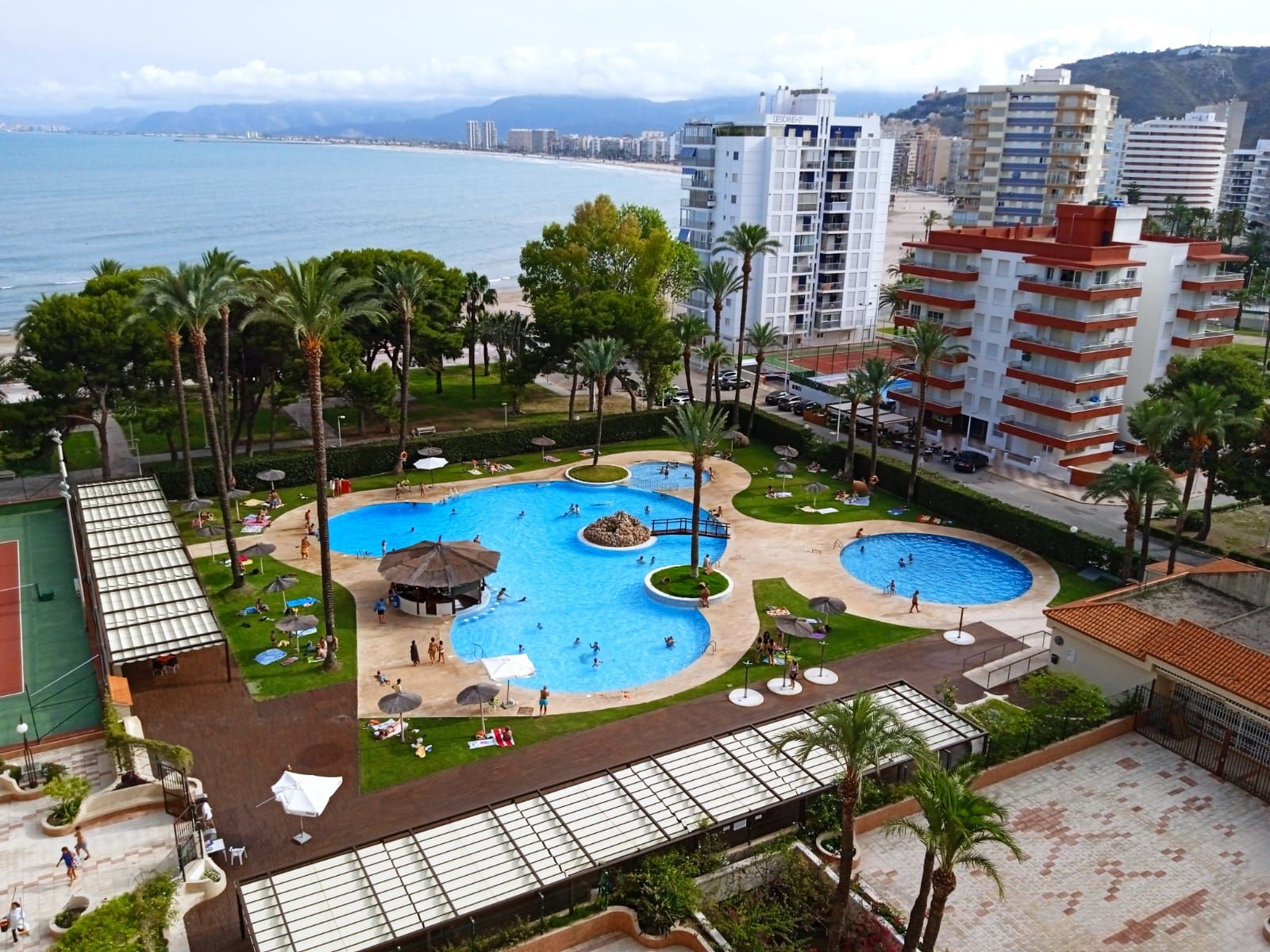 Swimming pool of Apartment to rent in Cullera  with Terrace, Furnished and Oven