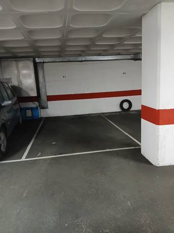 Garaje en Alquiler en Calle de Nicanor Villalta, 6 en Parque Palomar – Bombarda