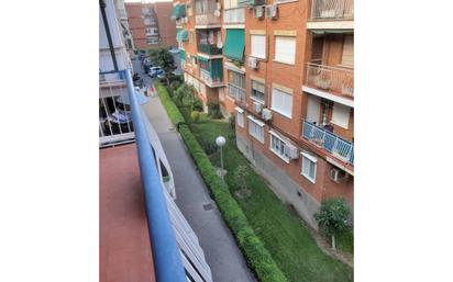 Vista exterior de Pis en venda en Fuenlabrada amb Aire condicionat, Calefacció i Traster