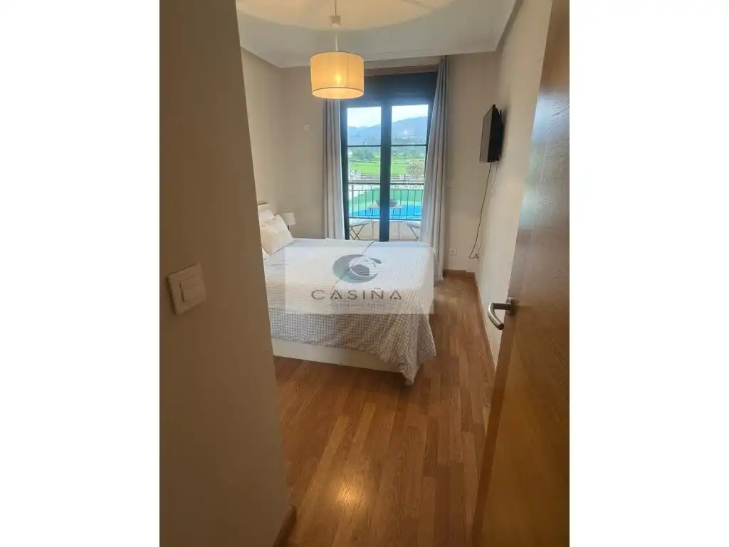 Bedroom of Flat for sale in Barreiros
