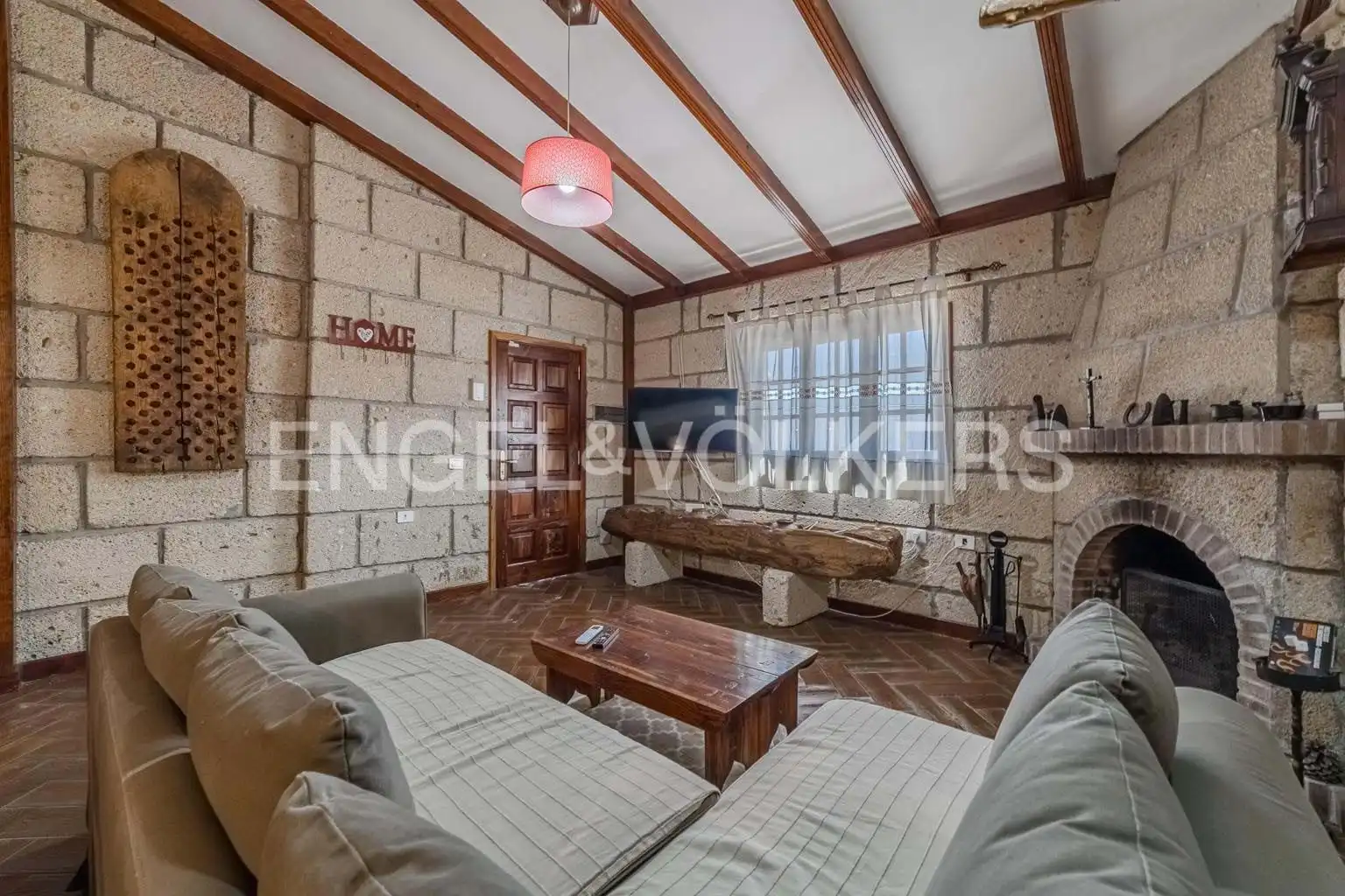 Sala d'estar de Casa o xalet en venda en Granadilla de Abona amb Aire condicionat, Terrassa i Moblat