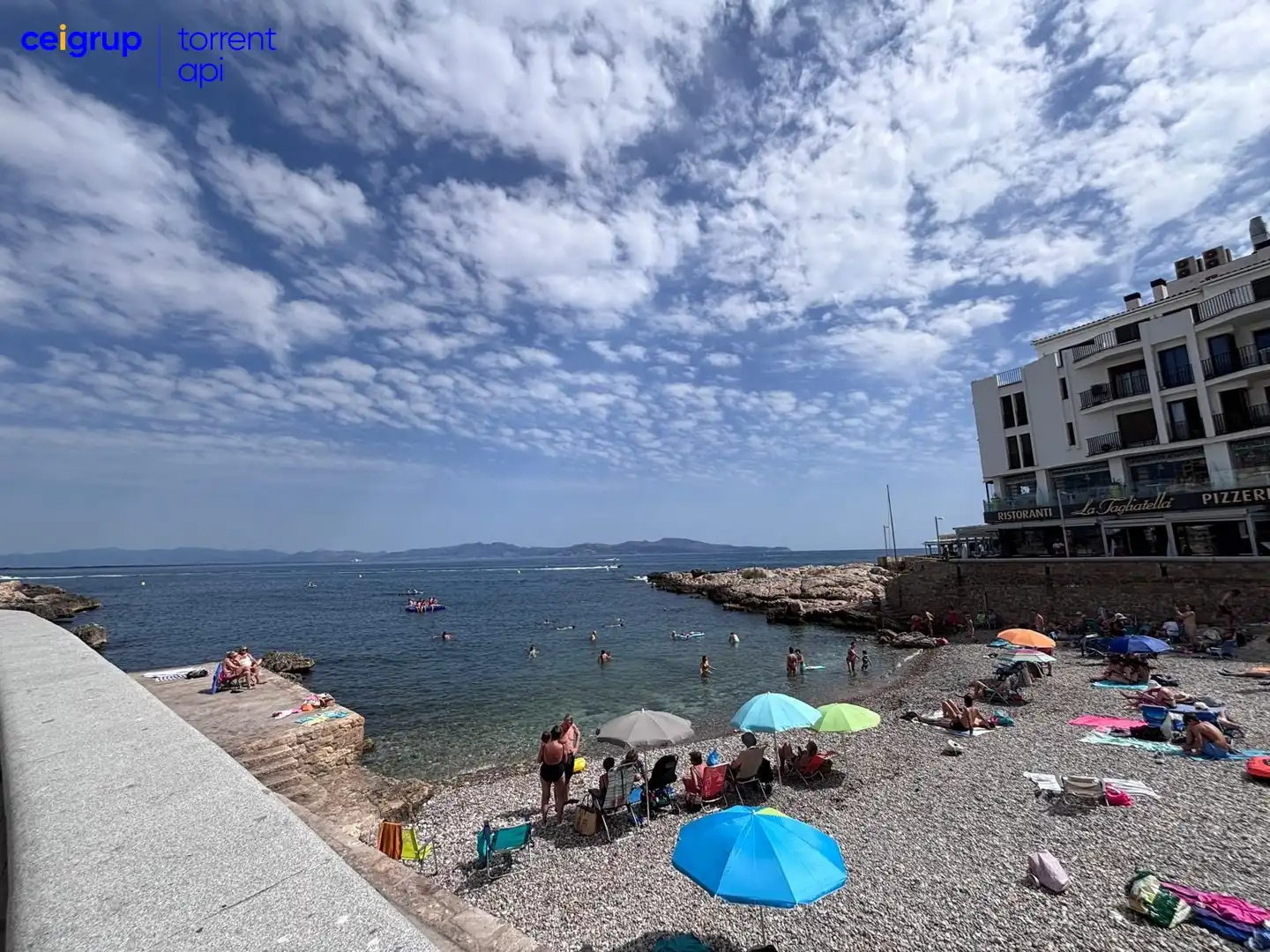 Exterior view of Attic for sale in L'Escala  with Air Conditioner and Terrace