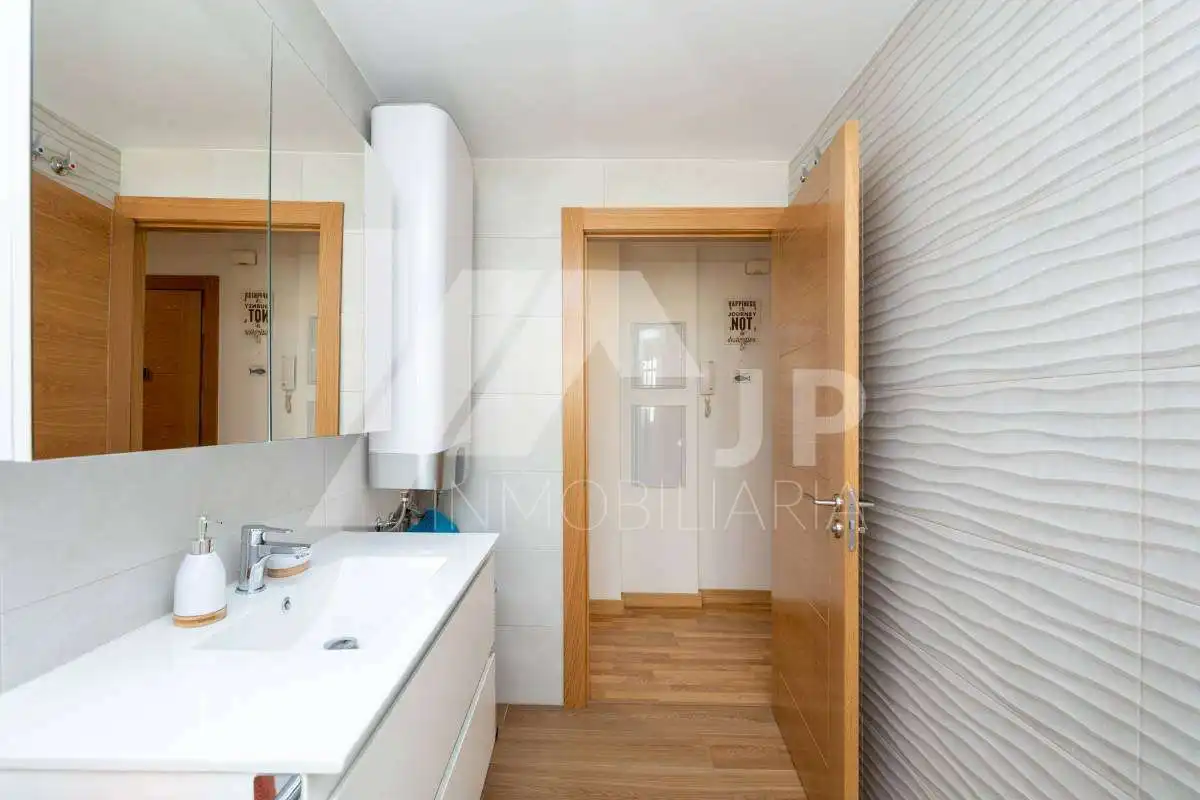 Wohnung zur Miete in Granada, Granada
