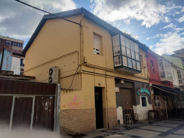 Piso en Venta en Torrelavega - CL LIMBO, 6 en Centro