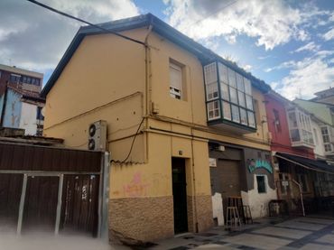 Piso con jardín en venta en Torrelavega - CL LIMBO 6