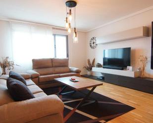 Living room of Flat for sale in Zamora Capital   with Heating, Storage room and Community pool