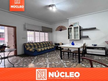 Bajo con ascensor en venta en Calle San Pascual 220