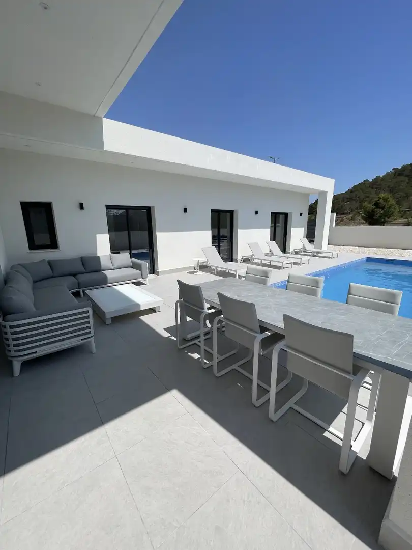 Casa amb piscina en venda a Carrer del Garrofer, imagen 24