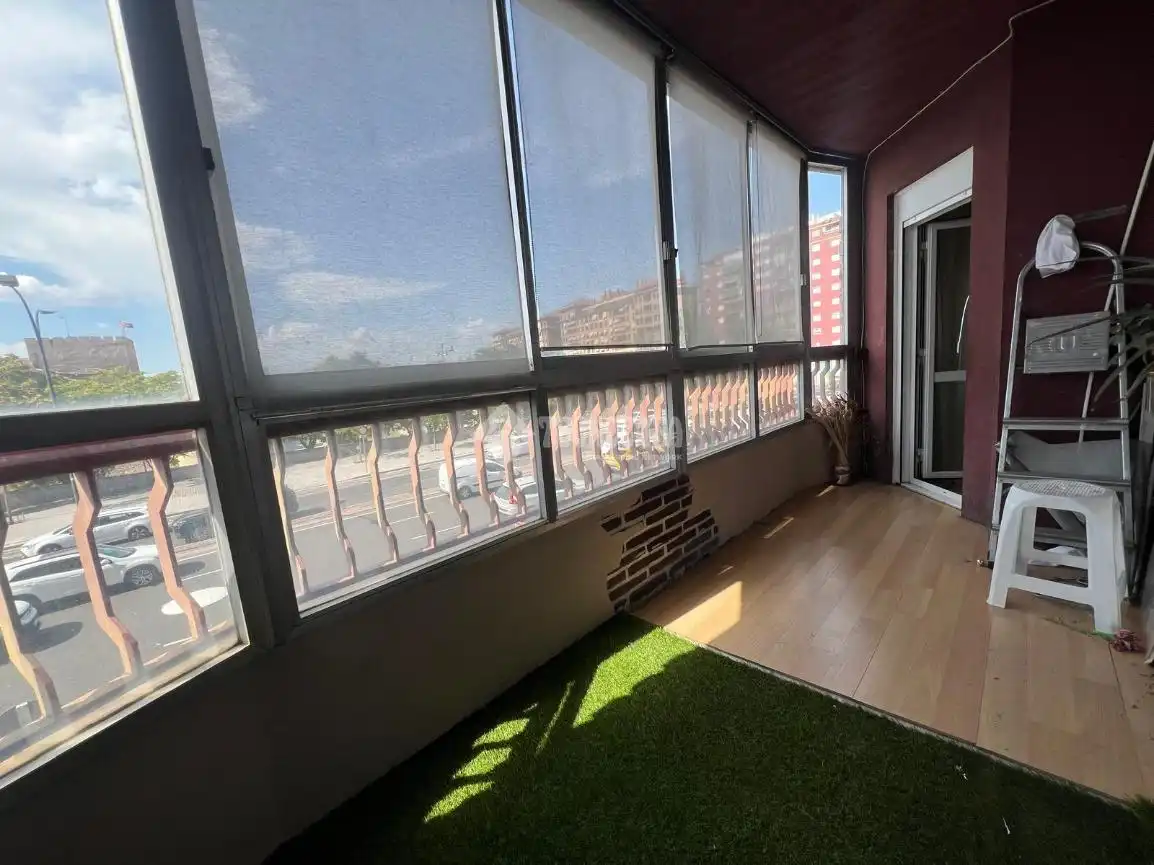 Balcony of Flat for sale in Zaragoza  with Heating, Terrace and Furnished