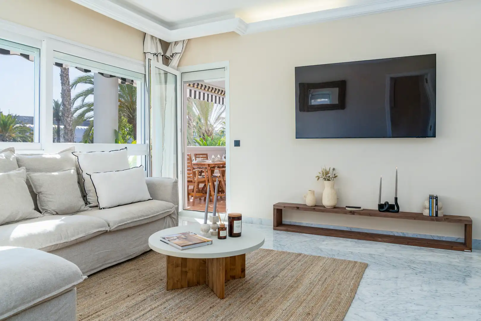 Apartament amb piscina en venda a Nueva Andalucía, imagen 3