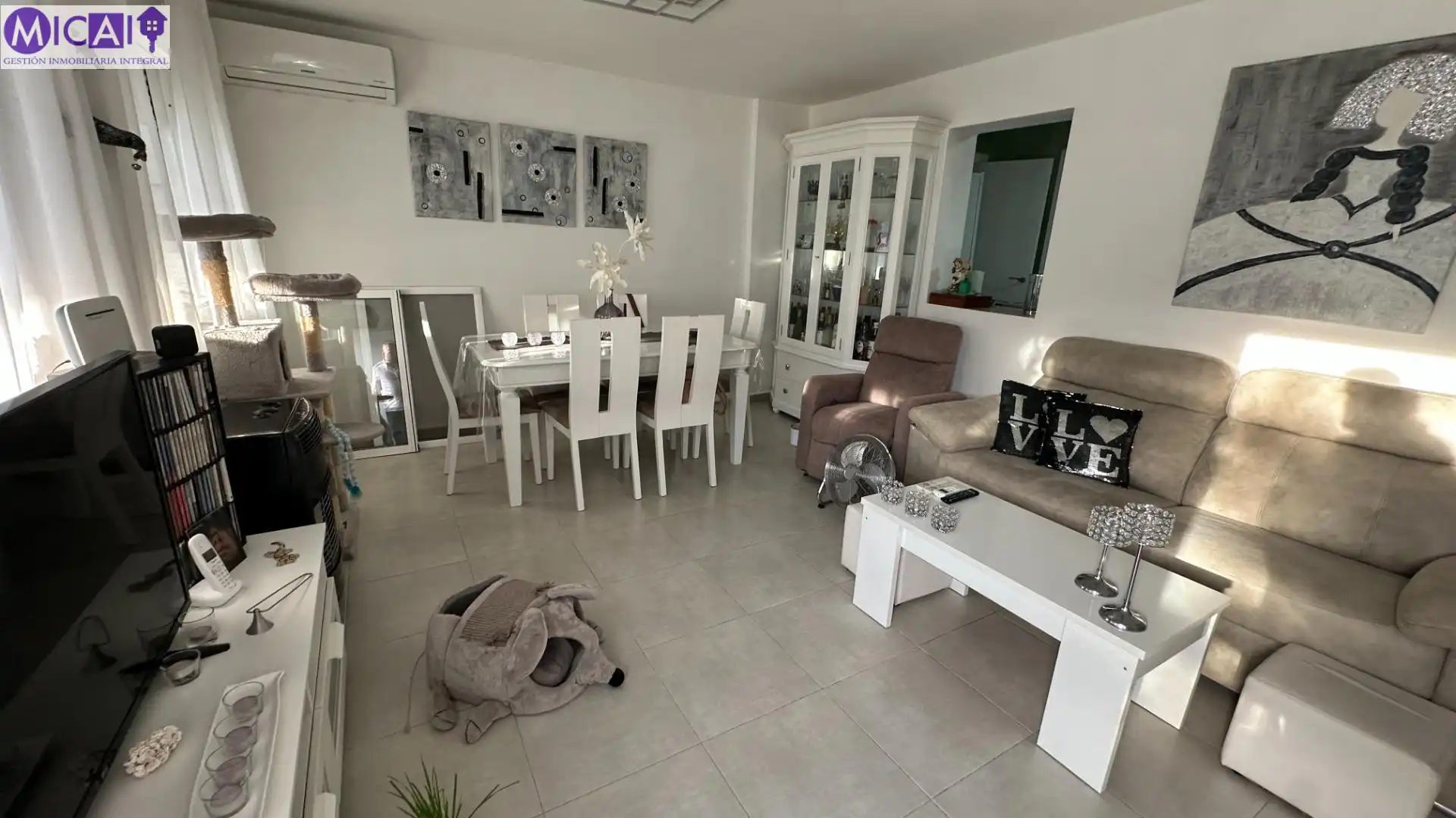 Comedor de Casa adosada en venta en Chiclana de la Frontera con Aire acondicionado, Jardín privado y Terraza