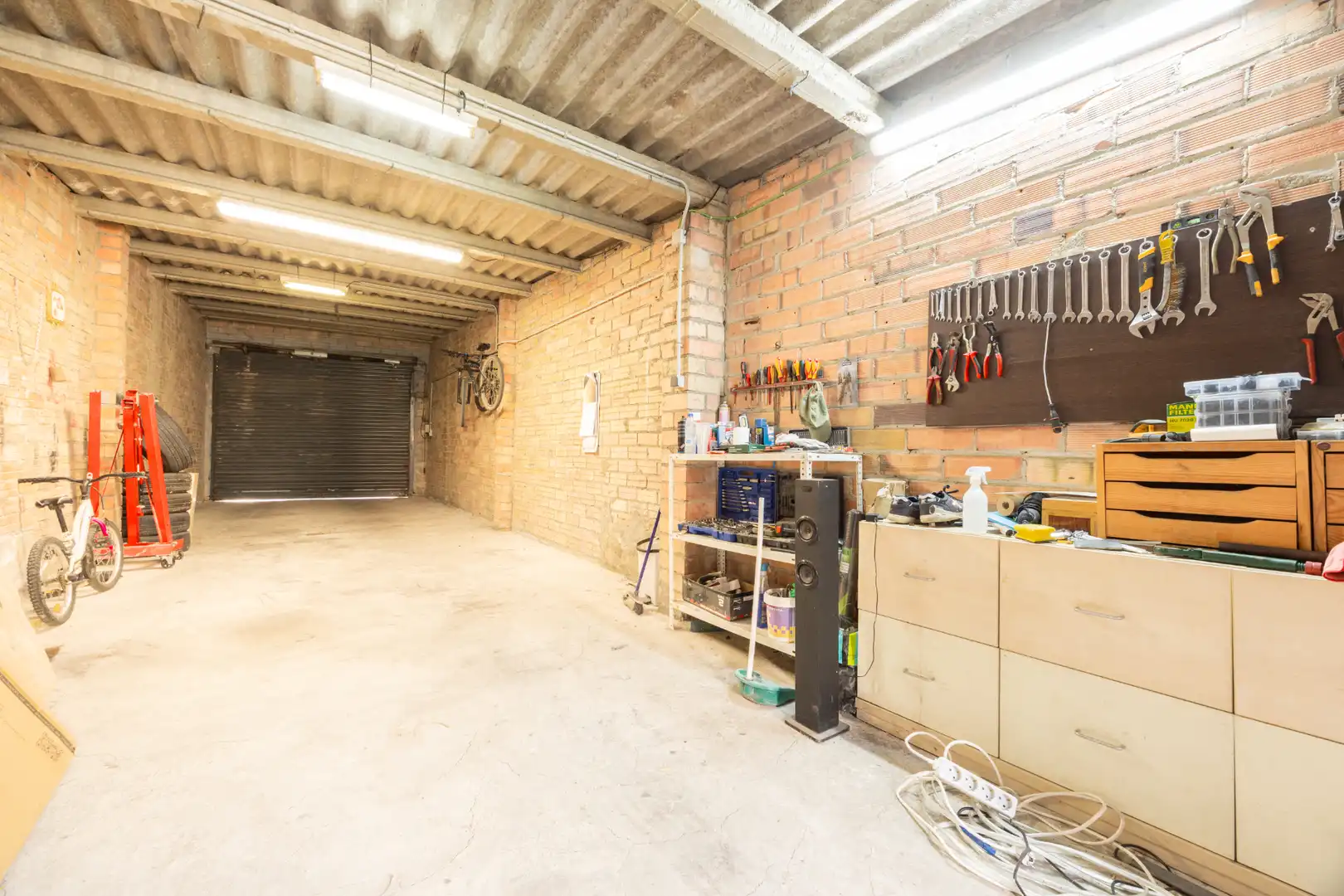 Piso en venta en Manlleu con Calefacción y Jardín privado