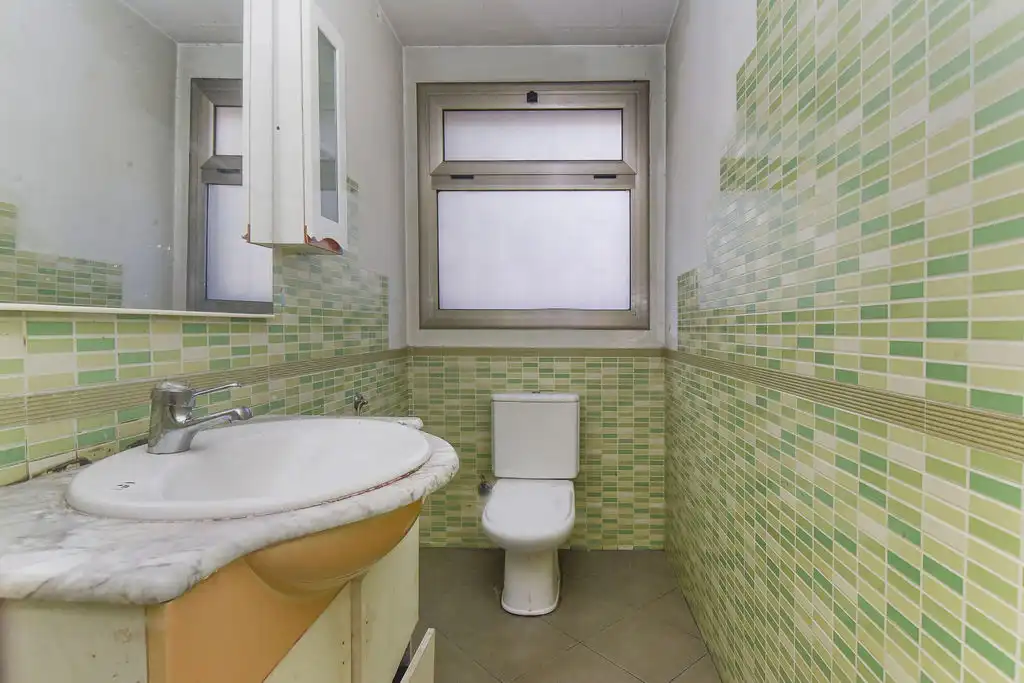 Bany de Casa o xalet en venda en Barcelona