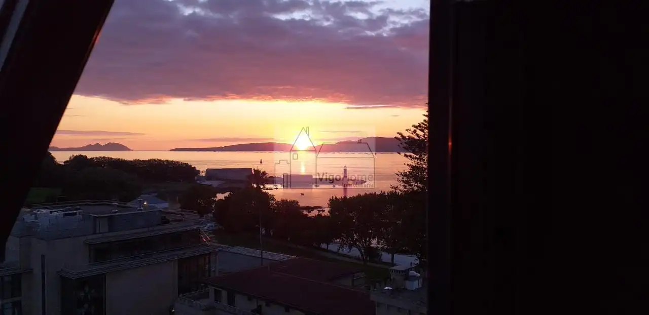 Exterior view of Flat for rent in Vigo   with Heating, Swimming Pool and Furnished