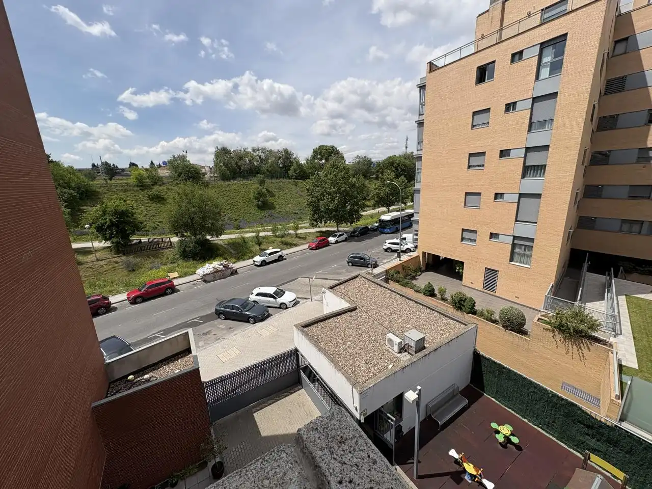Parking de Piso en venta en Madrid con Aire acondicionado, Calefacción y Terraza