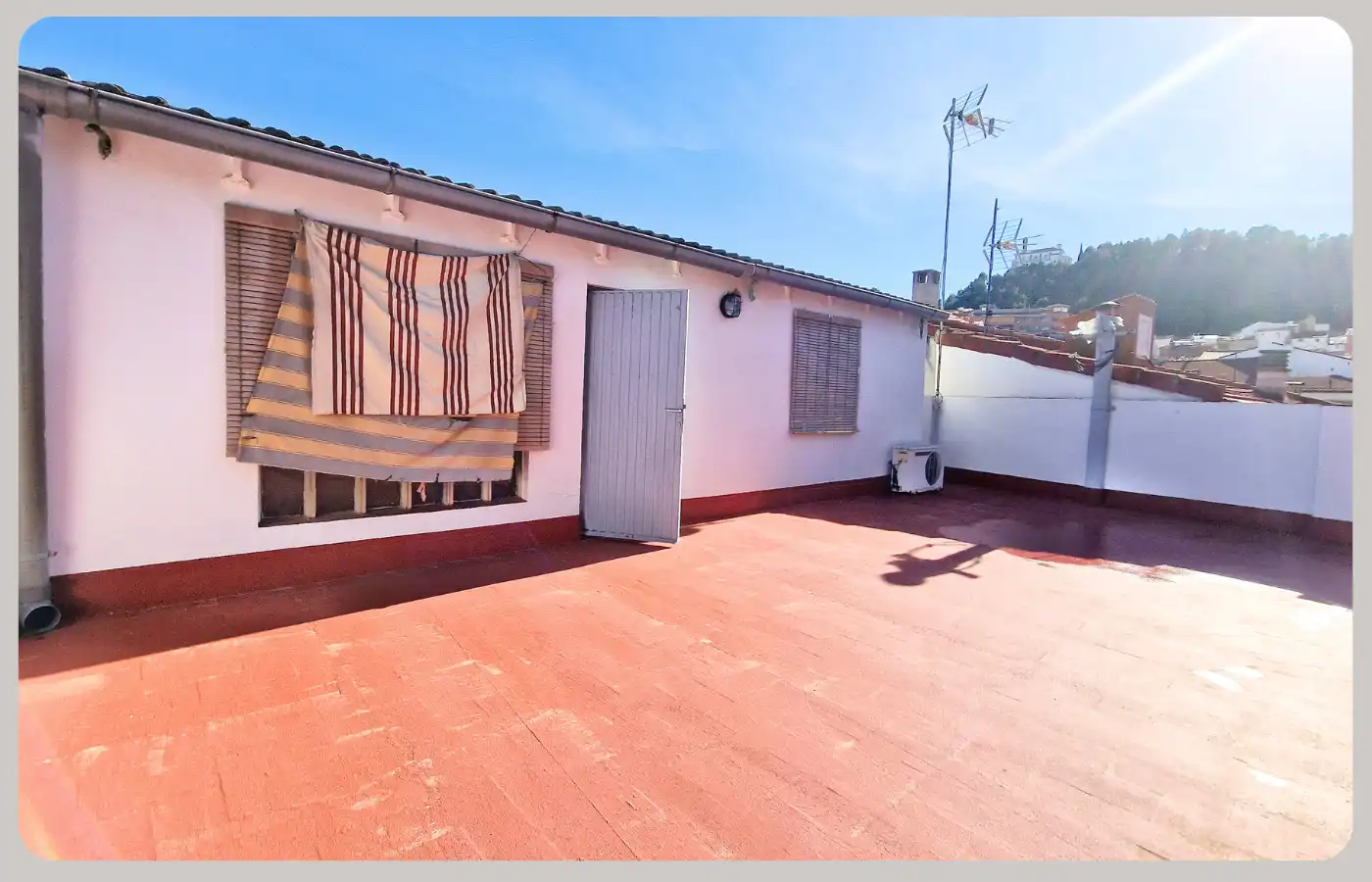 Detached homes for sale in Calle Hortales, Andorra (Teruel)