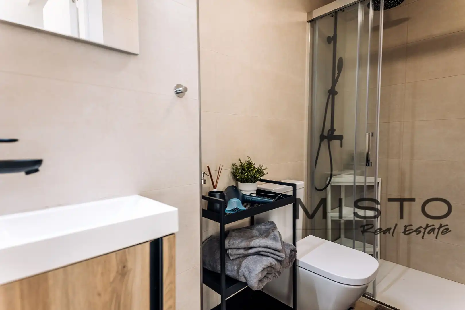 Casa a schiera in vendita a Urb. Dos Hermanas Ii  escalera  planta  puerta, imagen 11