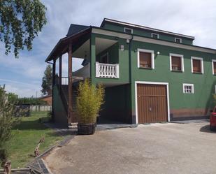 Vista exterior de Finca rústica en venda en Ponferrada amb Calefacció i Terrassa