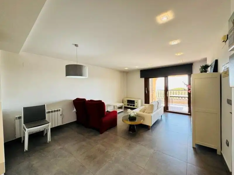 Sala d'estar de Dúplex en venda en Guardamar del Segura amb Aire condicionat, Terrassa i Traster