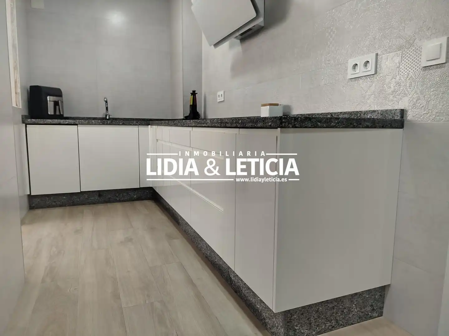 Piso con ascensor en venta en Nueva Alcalá, imagen 7