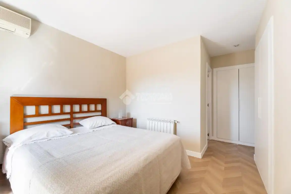 Habitación de Piso en venta en Majadahonda con Aire acondicionado, Calefacción y Terraza