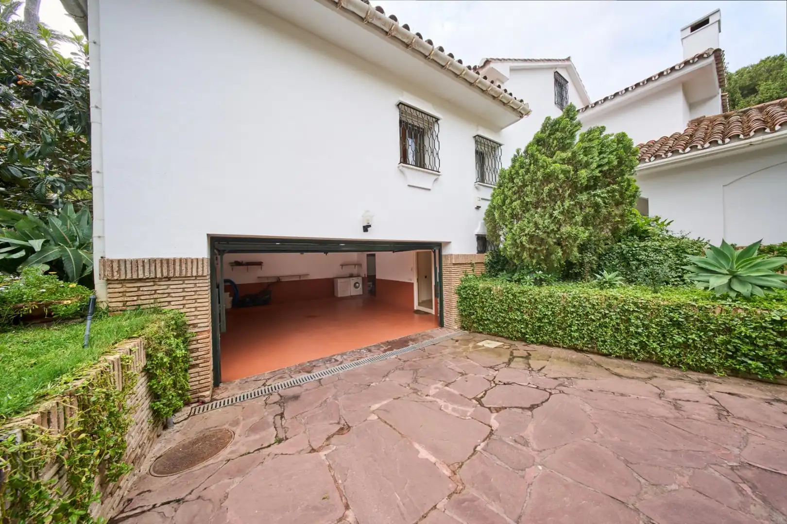 Jardín de Casa o chalet en venta en Marbella con Aire acondicionado, Calefacción y Jardín privado