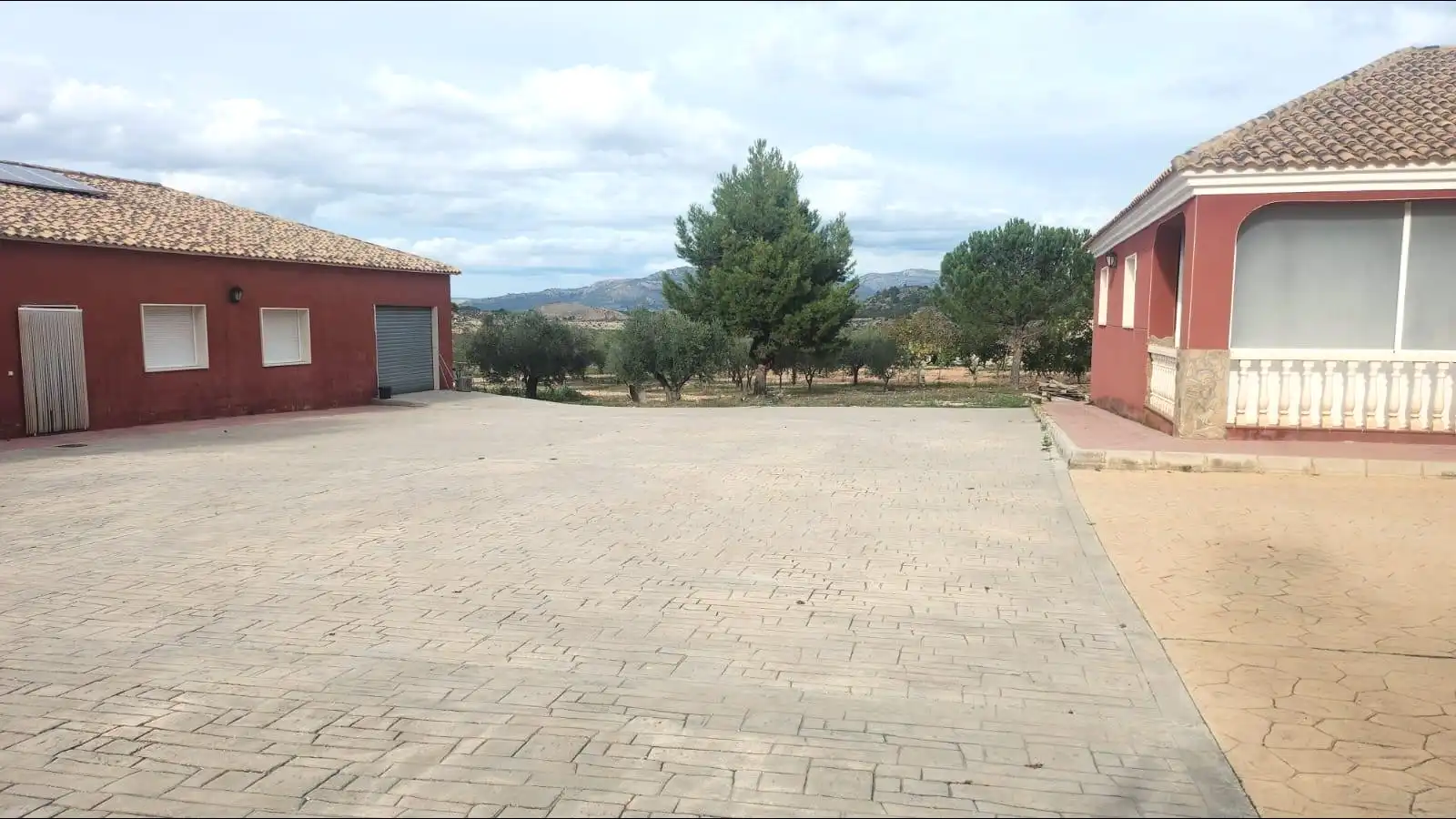 Detached house with pool for sale in Sax, imagen 3